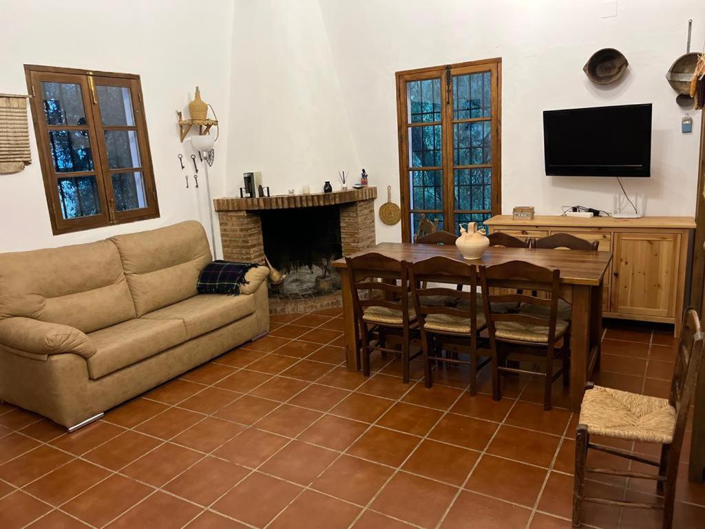 Casa De Campo Fuencaliente, Entorno Natural, Chimenea, Piscina Canete la Real Buitenkant foto